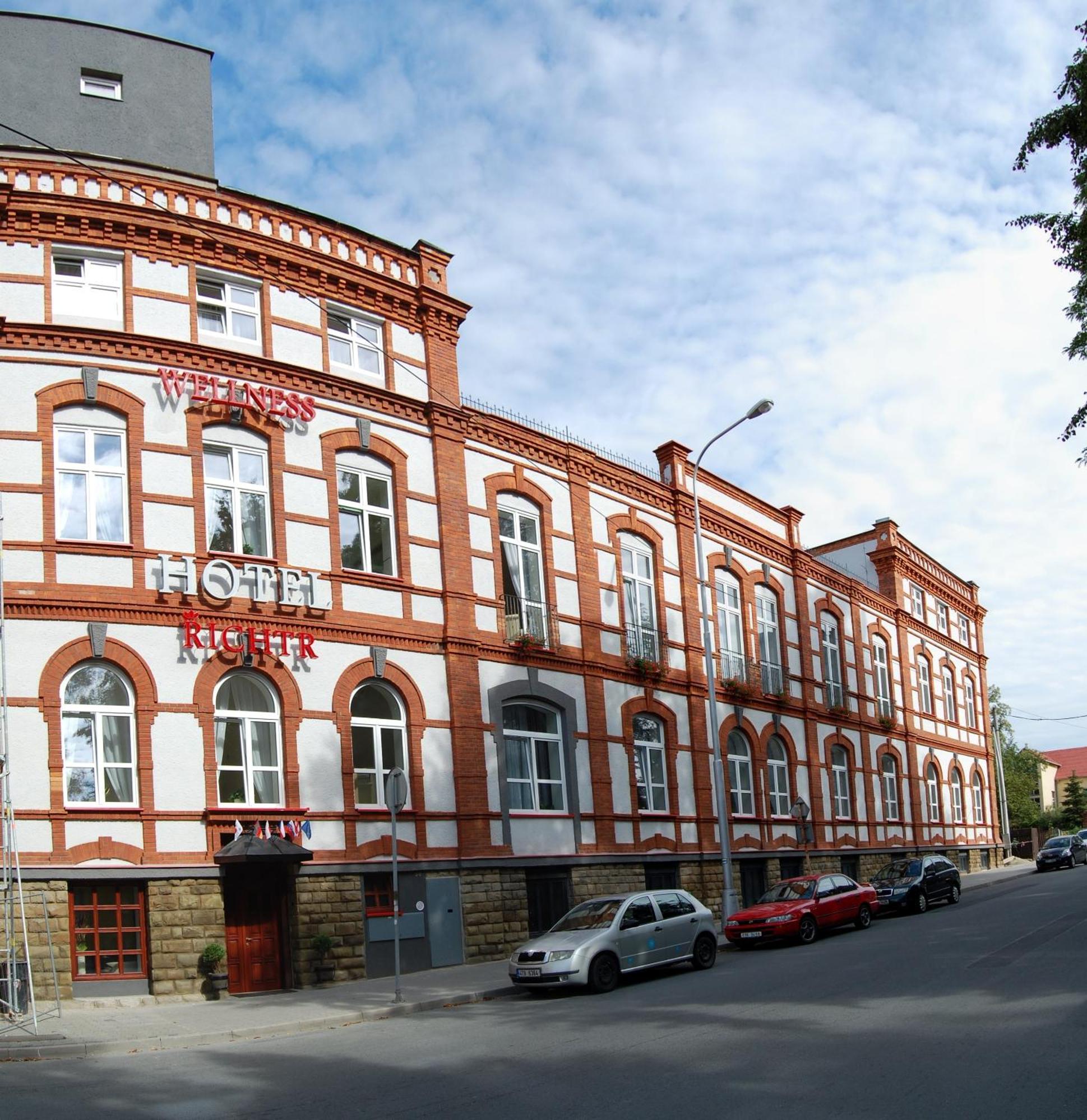 Hotel RICHTR Frýdek-Místek Exterior foto